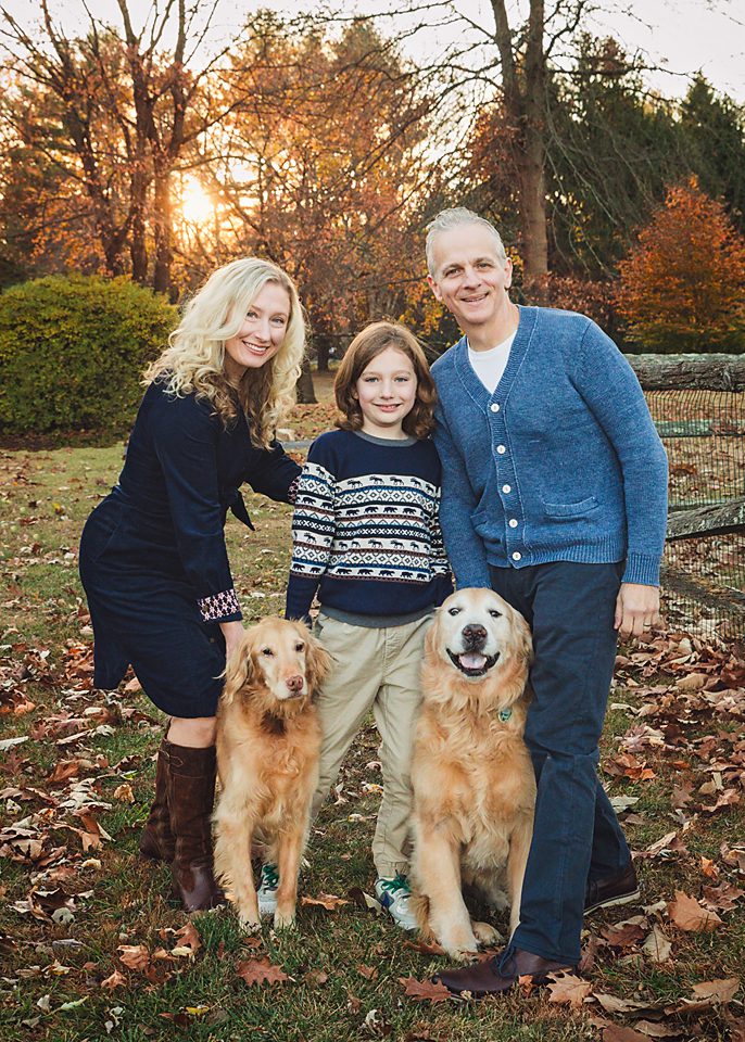 West Chester pa family photographer mini session with dog
